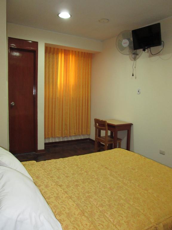 Hotel Panamericano Lima Værelse billede