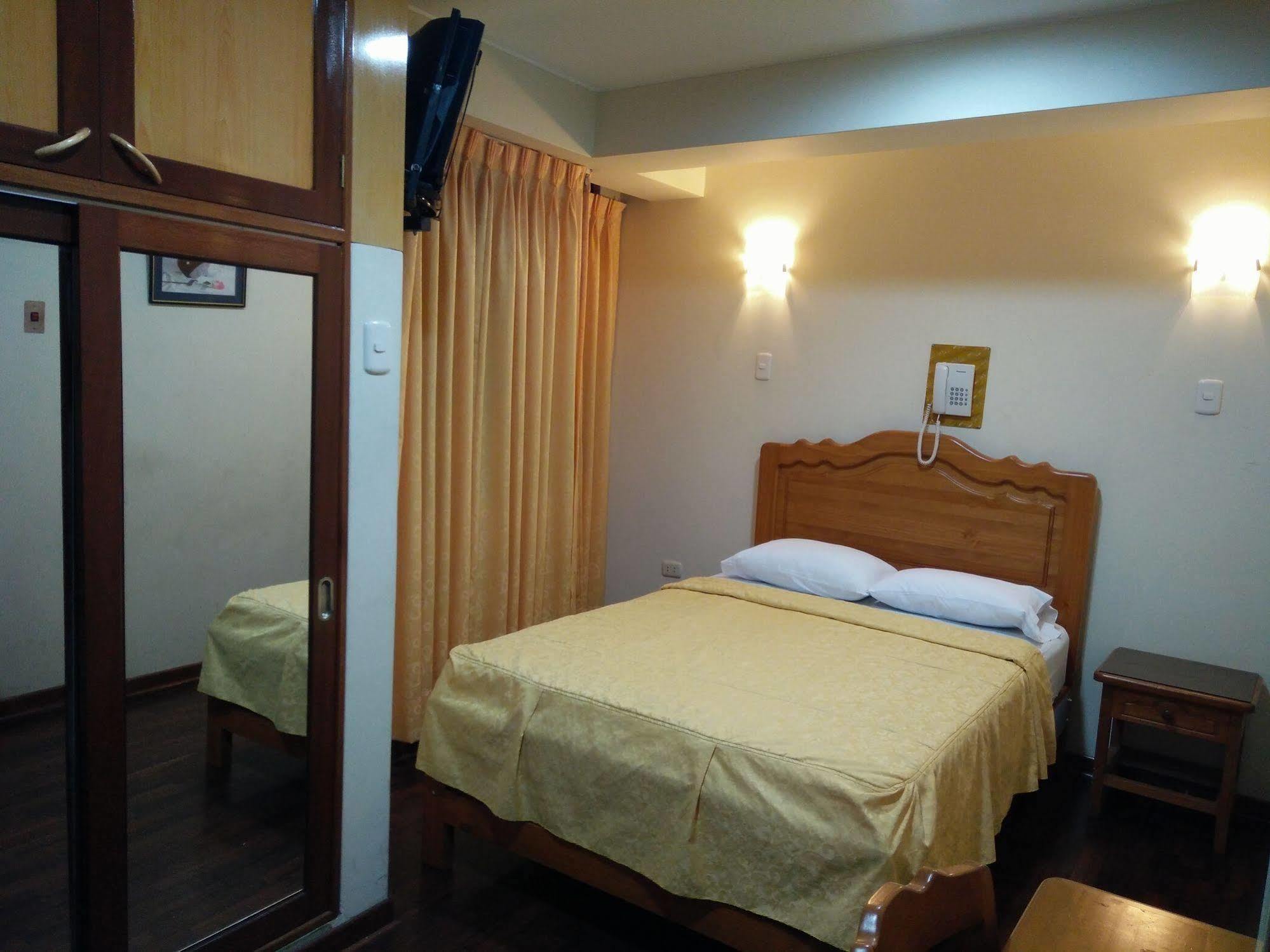 Hotel Panamericano Lima Eksteriør billede